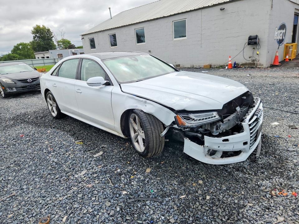 65368166 :رقم المزاد ، WAU44AFD4JN000820 vin ، 2018 Audi A8 مزاد بيع