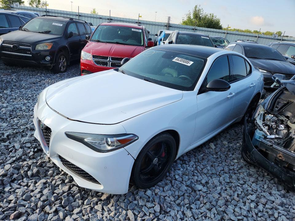 Продаж на аукціоні авто 2017 Alfa Romeo Giulia, vin: ZARFAECN7H7554866, номер лоту: 66389886