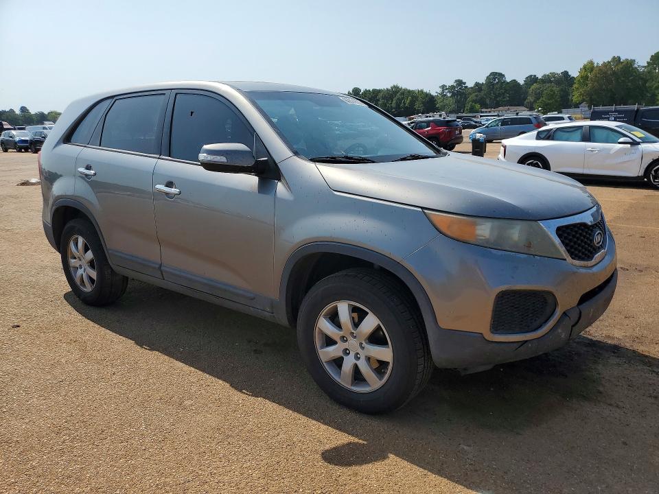 63801806 :رقم المزاد ، 5XYKT3A17BG034815 vin ، 2011 Kia Sorento مزاد بيع