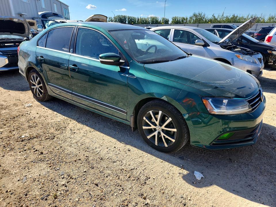 65351456 :رقم المزاد ، 3VWDB7AJ0HM243678 vin ، 2017 Volkswagen Jetta مزاد بيع