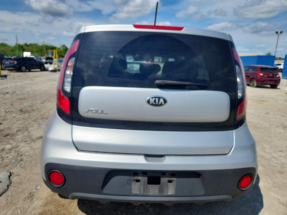 2018 Kia Soul მანქანა იყიდება აუქციონზე, vin: KNDJN2A23J7618021, აუქციონის ნომერი: 65651966