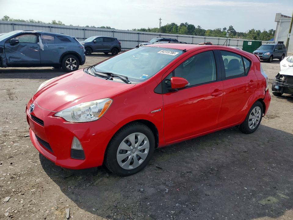 Продажа на аукционе авто 2014 Toyota Prius C, vin: JTDKDTB31E1077273, номер лота: 64315796