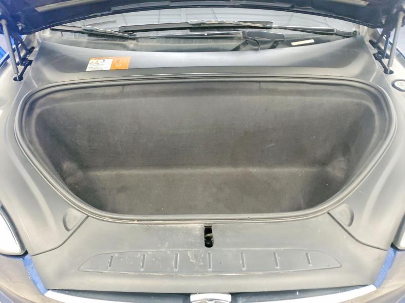 Продажа на аукционе авто 2018 Tesla Model X, vin: 5YJXCBE43JF122089, номер лота: 64534916