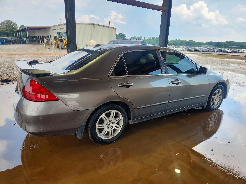 Продажа на аукционе авто 2006 Honda Accord, vin: 1HGCM56766A099270, номер лота: 64053146