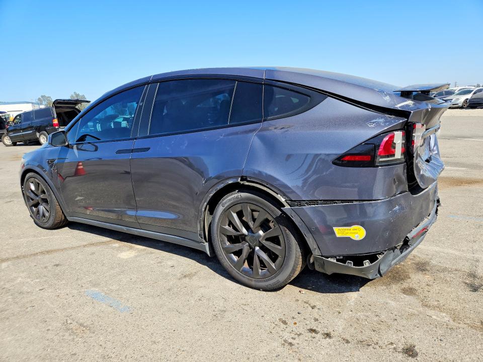 Продажа на аукционе авто 2023 Tesla Model X, vin: 7SAXCDE52PF365618, номер лота: 62800716