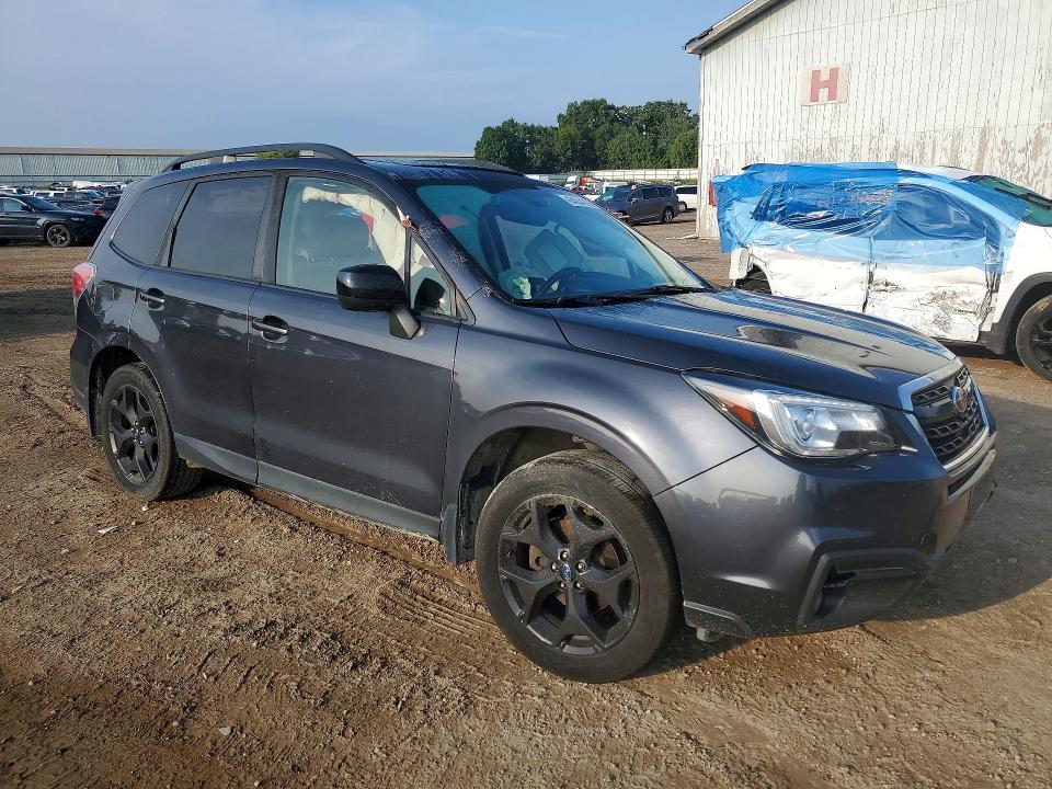 2018 Subaru Forester მანქანა იყიდება აუქციონზე, vin: JF2SJAGC7JH581156, აუქციონის ნომერი: 64044326
