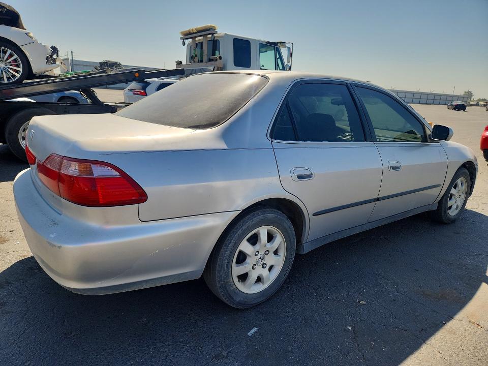 66419766 :رقم المزاد ، JHMCG564XXC035992 vin ، 1999 Honda Accord مزاد بيع