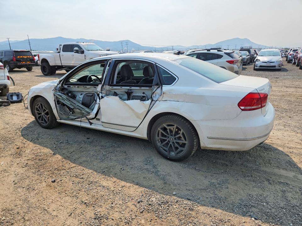 63556416 :رقم المزاد ، 1VWCV7A32FC036955 vin ، 2015 Volkswagen Passat مزاد بيع