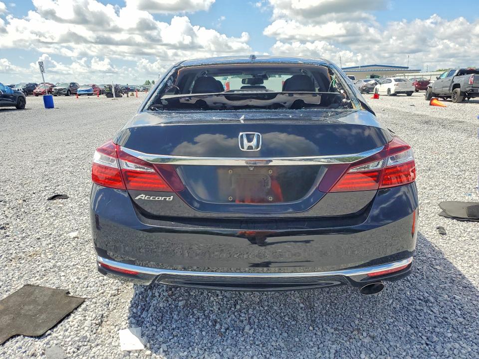 Продаж на аукціоні авто 2017 Honda Accord, vin: 1HGCR2F95HA025469, номер лоту: 64496236