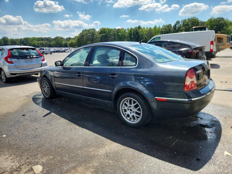 65524406 :رقم المزاد ، WVWMD63B04E077630 vin ، 2004 Volkswagen Passat مزاد بيع