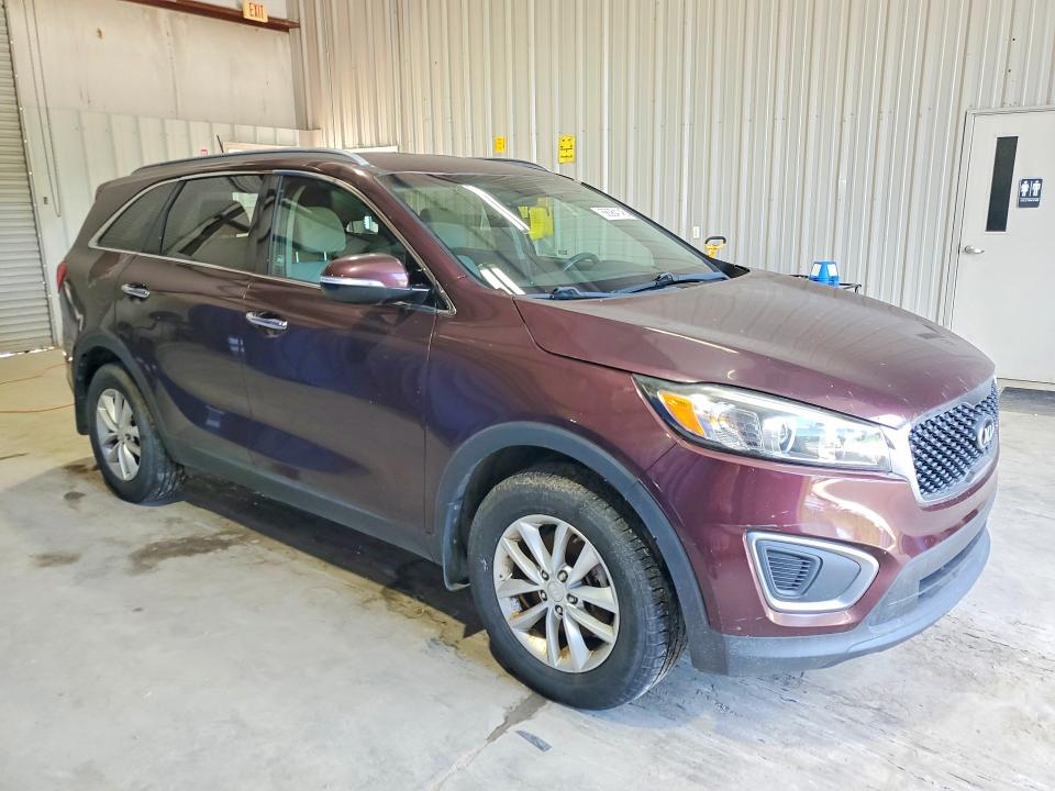 66084146 :رقم المزاد ، 5XYPG4A31HG192822 vin ، 2017 Kia Sorento مزاد بيع