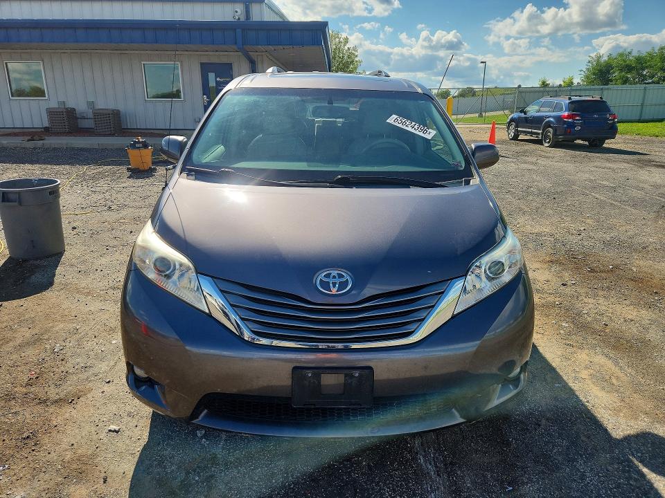 Продажа на аукционе авто 2013 Toyota Sienna, vin: 5TDYK3DC0DS386277, номер лота: 65624396