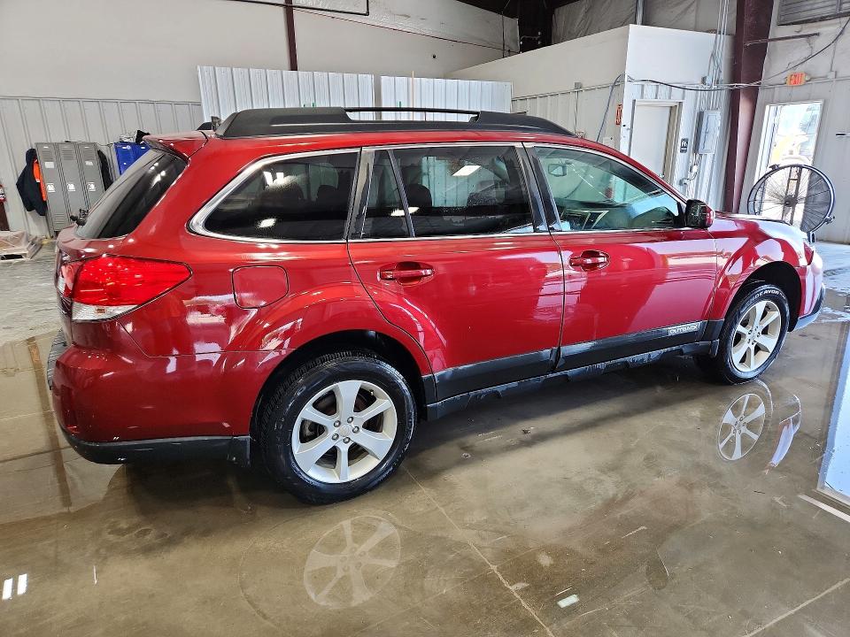 Продаж на аукціоні авто 2014 Subaru Outback, vin: 4S4BRCCC4E3258058, номер лоту: 64824556