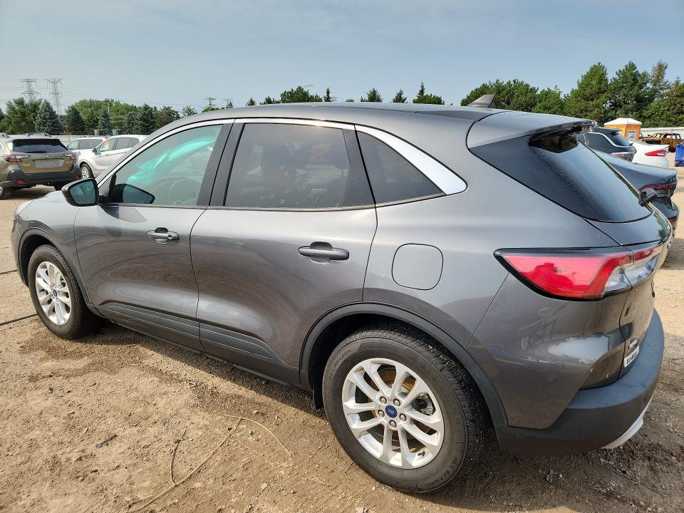 Продаж на аукціоні авто 2022 Ford Escape, vin: 1FMCU0G67NUB15766, номер лоту: 63717596