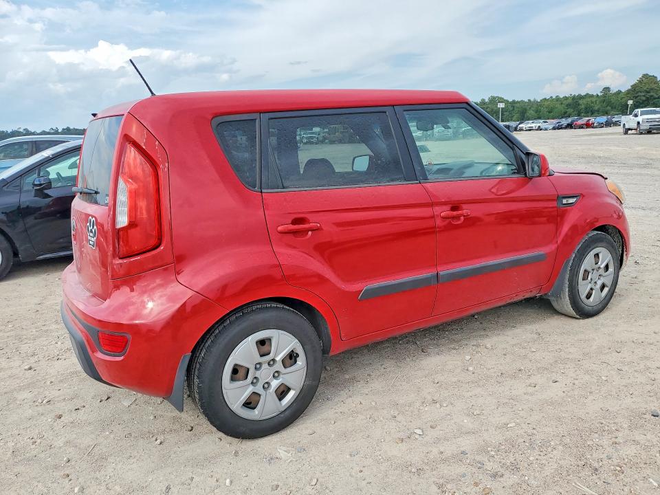 2013 Kia Soul მანქანა იყიდება აუქციონზე, vin: KNDJT2A50D7510704, აუქციონის ნომერი: 67223926