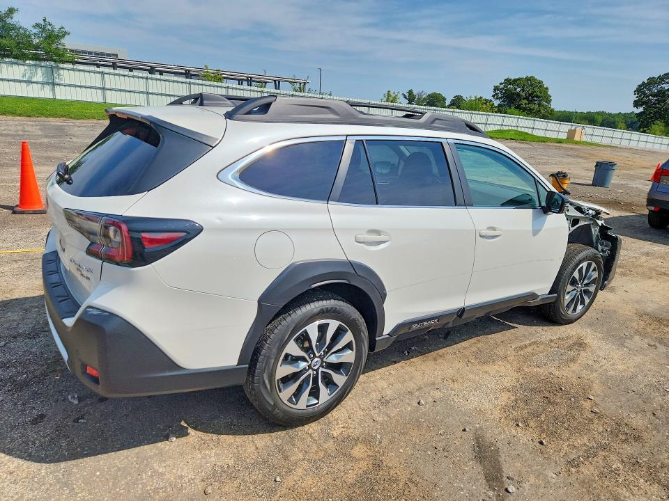65842456 :رقم المزاد ، 4S4BTANCXR3229639 vin ، 2024 Subaru Outback مزاد بيع