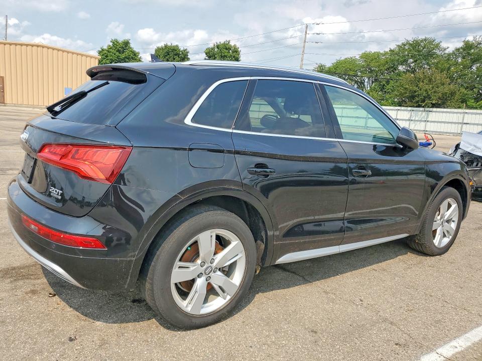 Продаж на аукціоні авто 2018 Audi Q5, vin: WA1BNAFY3J2134286, номер лоту: 64021236
