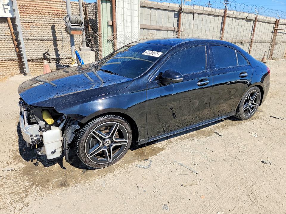 64980646 :رقم المزاد ، WDD3G4FB9KW012940 vin ، 2019 Mercedes-benz A مزاد بيع