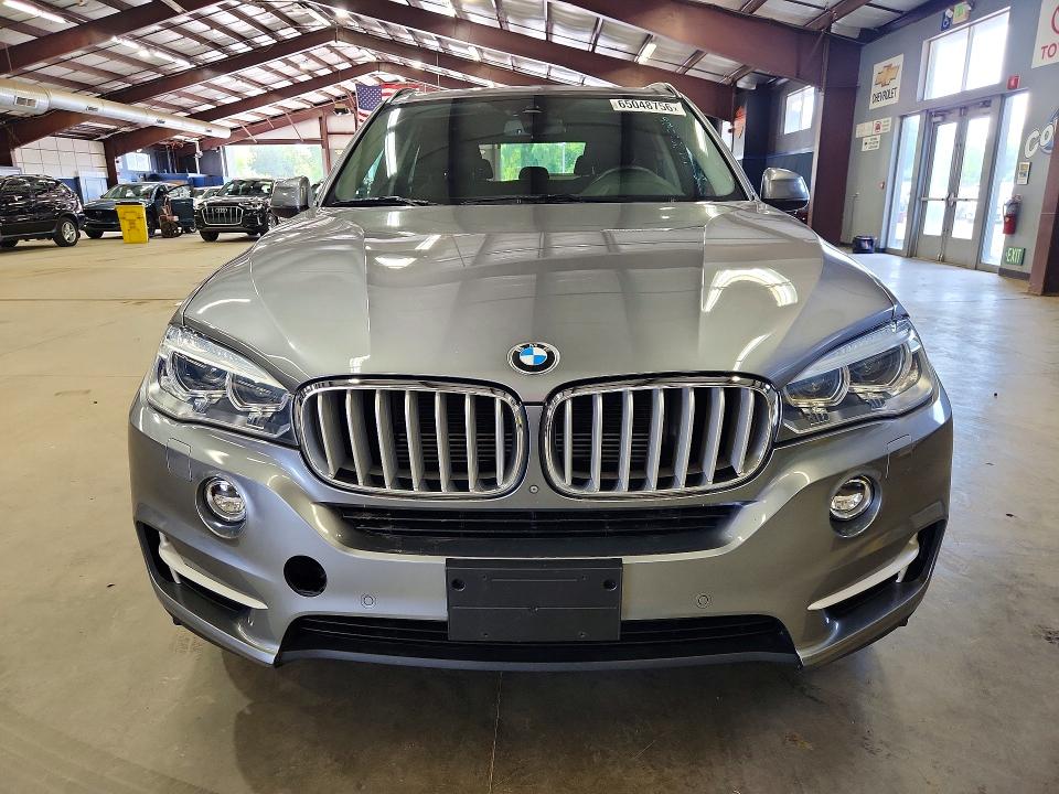 65048756 :رقم المزاد ، 5UXKT0C50G0S78381 vin ، 2016 Bmw X5 مزاد بيع