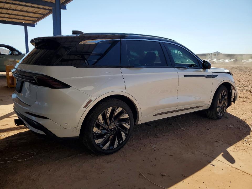 65146456 :رقم المزاد ، 5LMPJ9JA1RJ858424 vin ، 2024 Lincoln Nautilus مزاد بيع