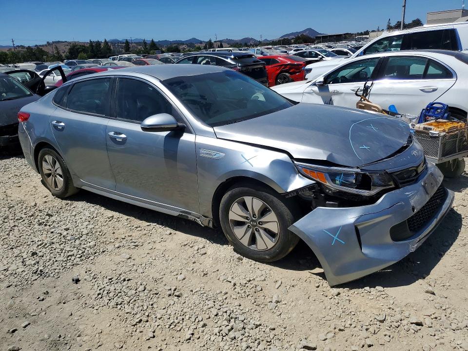 2017 Kia Optima მანქანა იყიდება აუქციონზე, vin: KNAGT4LC9H5008676, აუქციონის ნომერი: 63602016