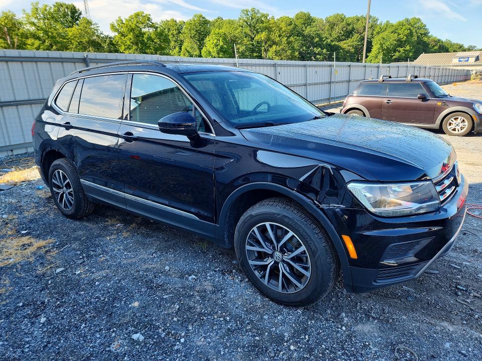 2020 Volkswagen Tiguan მანქანა იყიდება აუქციონზე, vin: 3VV2B7AX6LM010591, აუქციონის ნომერი: 62475626