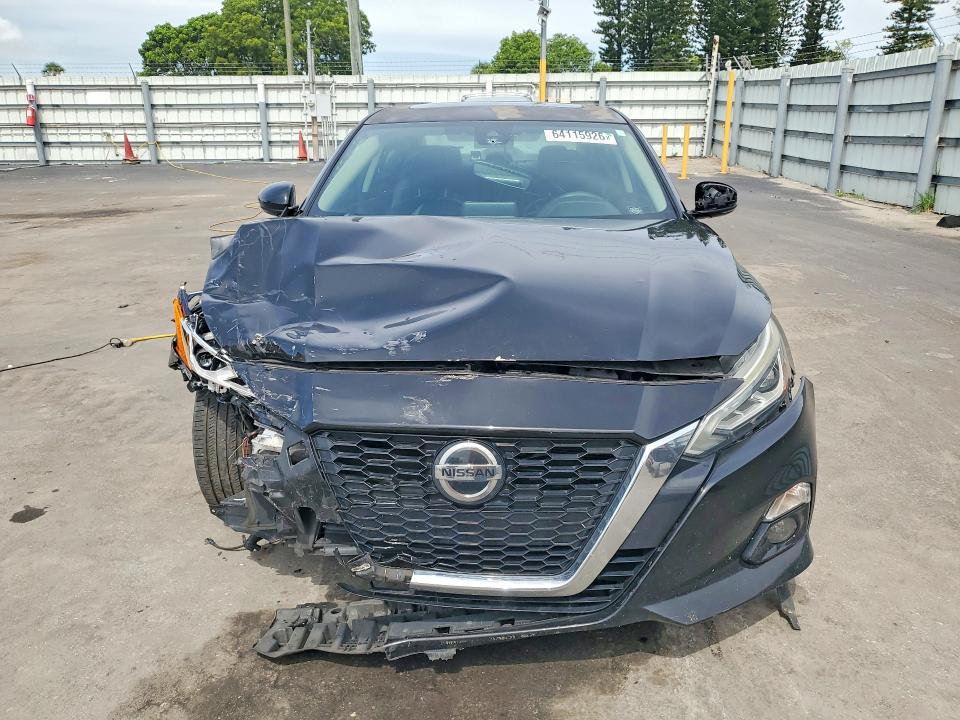 Продажа на аукционе авто 2019 Nissan Altima, vin: 1N4BL4EV1KC225840, номер лота: 64115926
