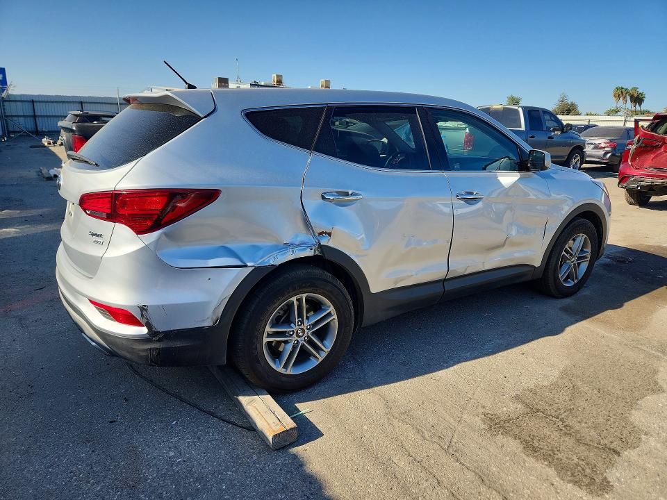 Продажа на аукционе авто 2018 Hyundai Santa Fe Sport, vin: 5XYZTDLB8JG560766, номер лота: 64907086