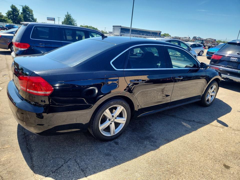 66531816 :رقم المزاد ، 1VWBP7A39CC023816 vin ، 2012 Volkswagen Passat مزاد بيع