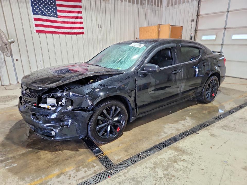 65122936 :رقم المزاد ، 1C3CDZCB0DN620427 vin ، 2013 Dodge Avenger مزاد بيع