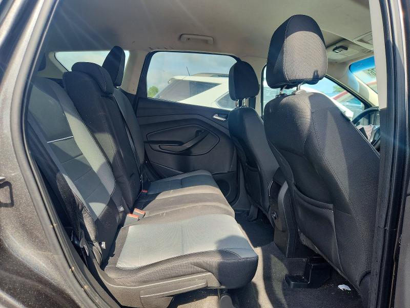 64547576 :رقم المزاد ، 1FMCU9GX6FUA82208 vin ، 2015 Ford Escape مزاد بيع