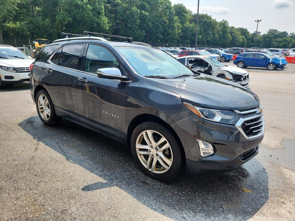 2018 Chevrolet Equinox მანქანა იყიდება აუქციონზე, vin: 2GNAXWEX7J6169733, აუქციონის ნომერი: 64944226