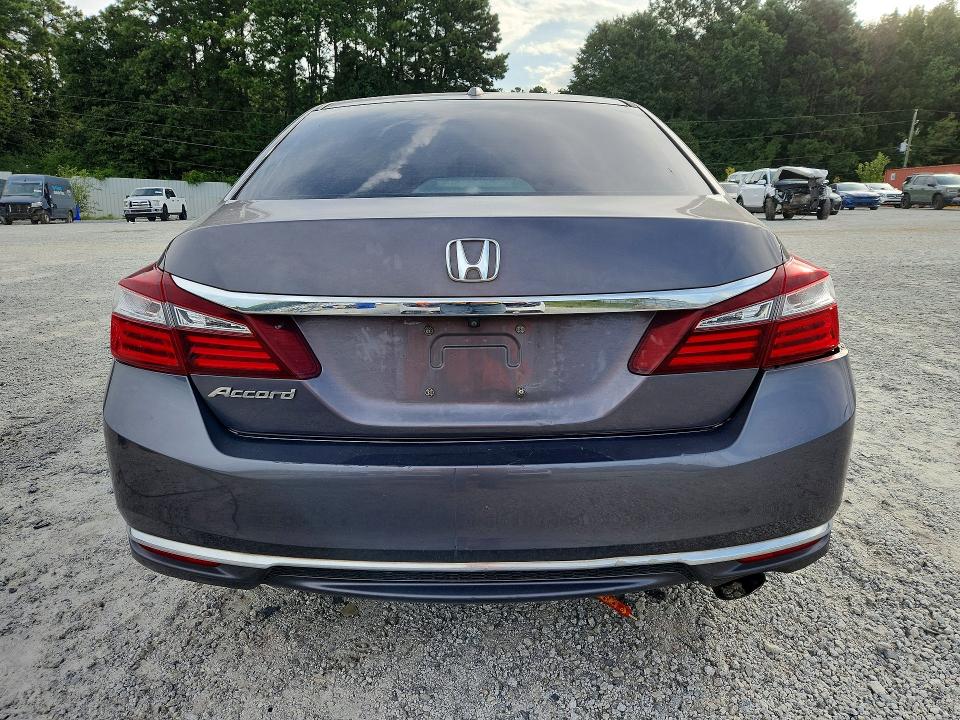 2016 Honda Accord მანქანა იყიდება აუქციონზე, vin: 1HGCR2F82GA117158, აუქციონის ნომერი: 65454816