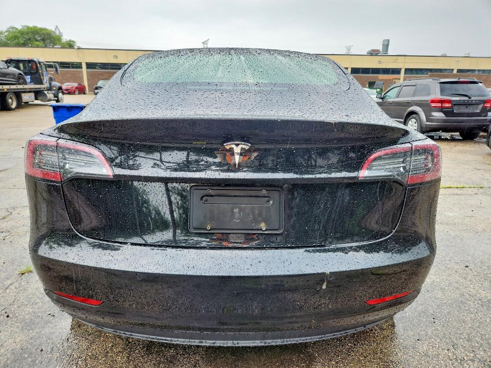 Продаж на аукціоні авто 2022 Tesla Model 3, vin: 5YJ3E1EA1NF372428, номер лоту: 64989216