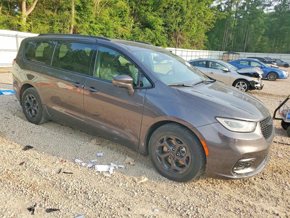 63175556 :رقم المزاد ، 2C4RC1L78MR586889 vin ، 2021 Chrysler Pacifica مزاد بيع