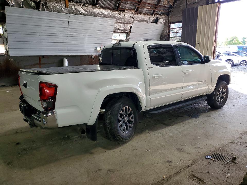 63714556 :رقم المزاد ، 3TMCZ5AN3NM494904 vin ، 2022 Toyota Tacoma مزاد بيع