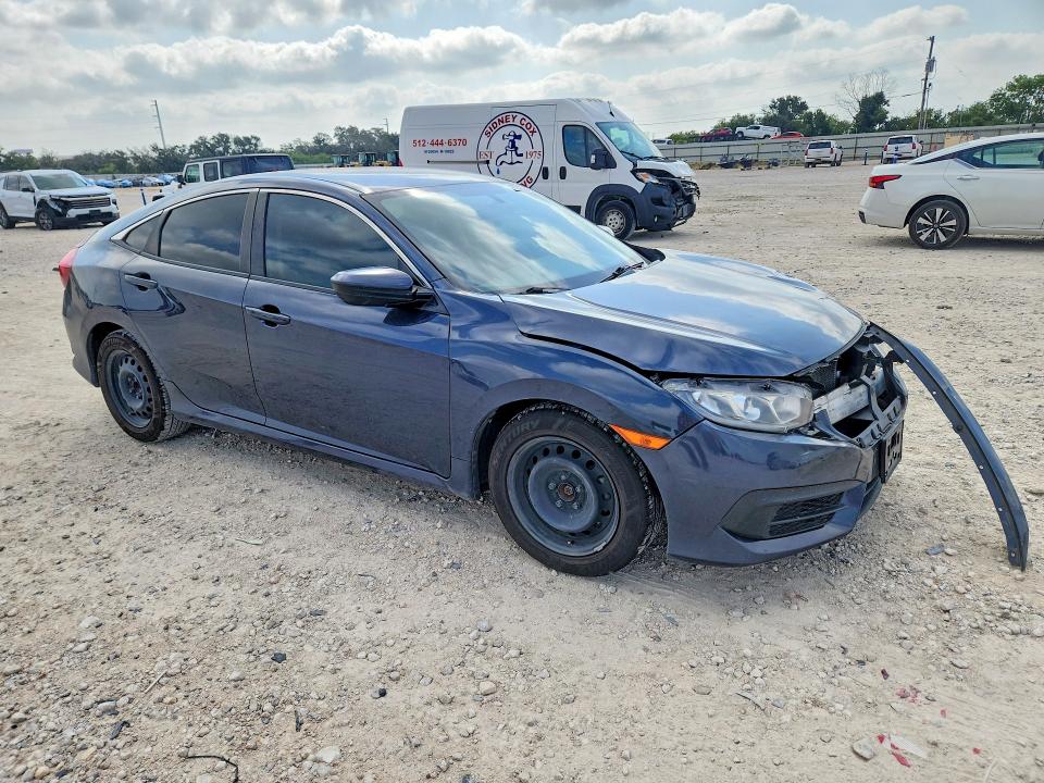 63236376 :رقم المزاد ، 19XFC2F57HE063535 vin ، 2017 Honda Civic مزاد بيع