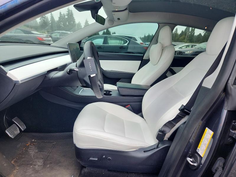 64479636 :رقم المزاد ، 5YJYGDEE4MF212580 vin ، 2021 Tesla Model Y مزاد بيع