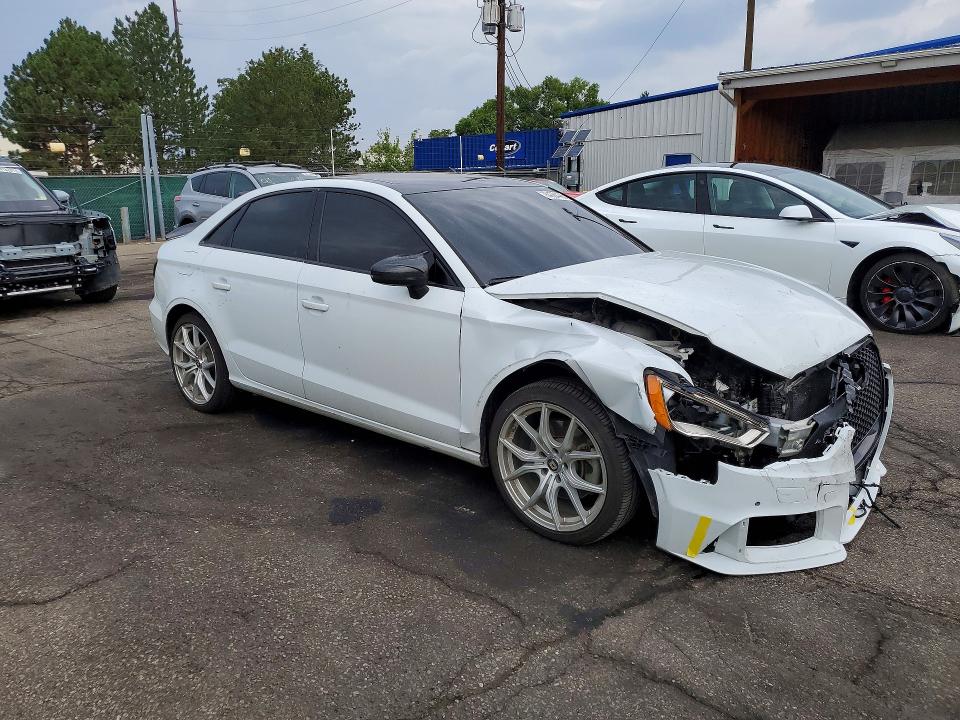 2015 Audi A3 მანქანა იყიდება აუქციონზე, vin: WAUEFGFF0F1142888, აუქციონის ნომერი: 64984486