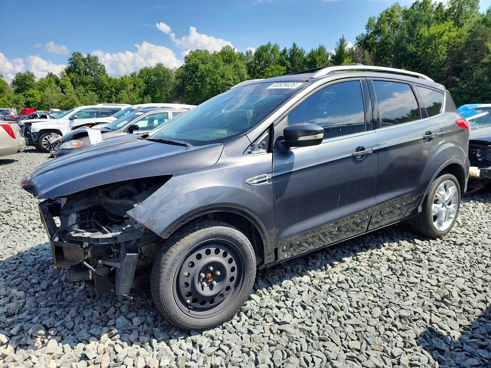 63529426 :رقم المزاد ، 1FMCU9J96FUB91360 vin ، 2015 Ford Escape مزاد بيع