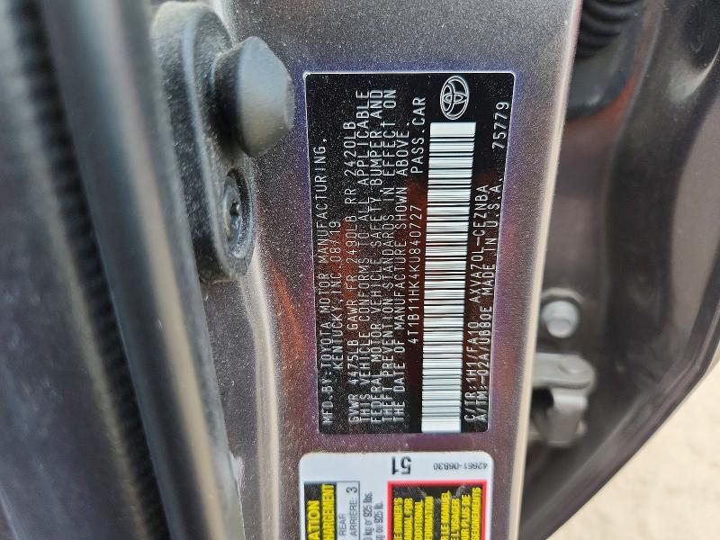 2019 Toyota Camry მანქანა იყიდება აუქციონზე, vin: 4T1B11HK4KU840727, აუქციონის ნომერი: 63818276
