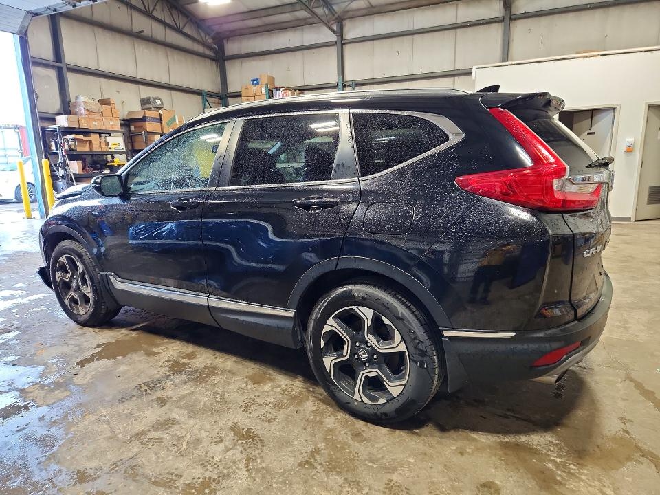 65043996 :رقم المزاد ، 2HKRW2H97JH140040 vin ، 2018 Honda Cr-v مزاد بيع