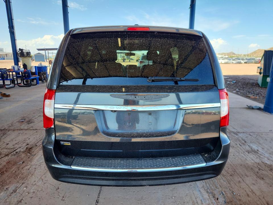 66273796 :رقم المزاد ، 2C4RC1BG1CR305824 vin ، 2012 Chrysler Town & Country مزاد بيع