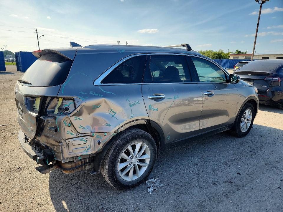 Продажа на аукционе авто 2018 Kia Sorento, vin: 5XYPG4A31JG417360, номер лота: 66220466