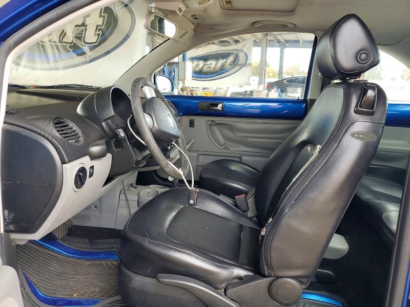 2004 Volkswagen New Beetle მანქანა იყიდება აუქციონზე, vin: 3VWCK31CX4M404439, აუქციონის ნომერი: 66978326