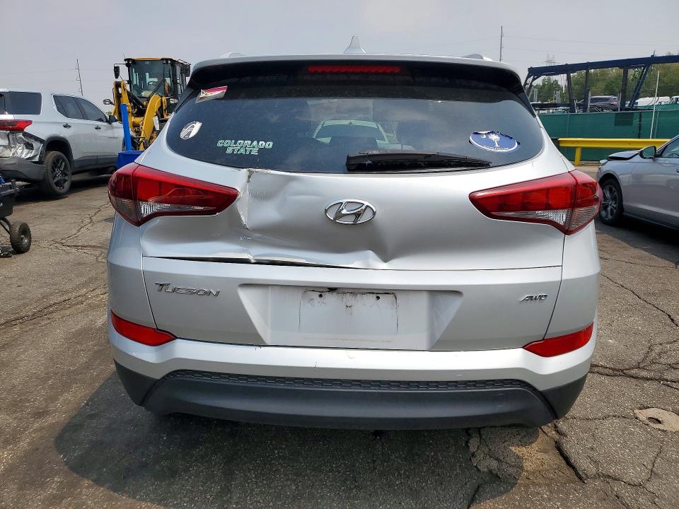Продаж на аукціоні авто 2018 Hyundai Tucson, vin: KM8J3CA40JU677022, номер лоту: 62543226