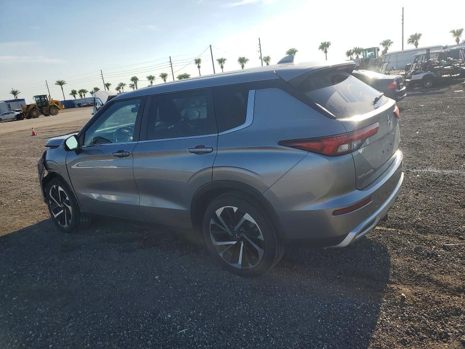 Продажа на аукционе авто 2022 Mitsubishi Outlander, vin: JA4J3UA82NZ081877, номер лота: 64386376