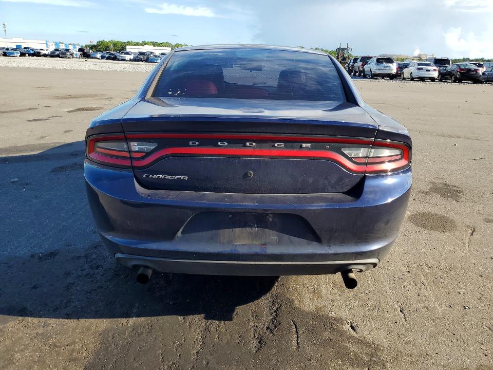 67288746 :رقم المزاد ، 2C3CDXAT6FH817596 vin ، 2015 Dodge Charger مزاد بيع