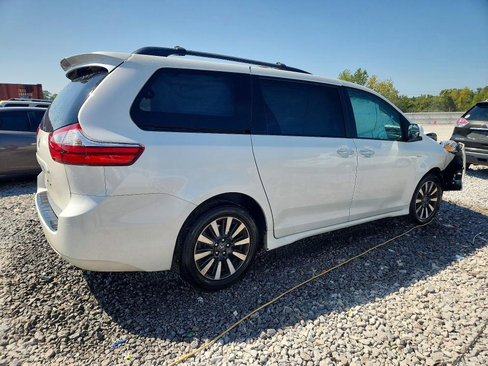 Aukcja sprzedaży 2018 Toyota Sienna, vin: 5TDDZ3DC8JS202970, numer aukcji: 65829586