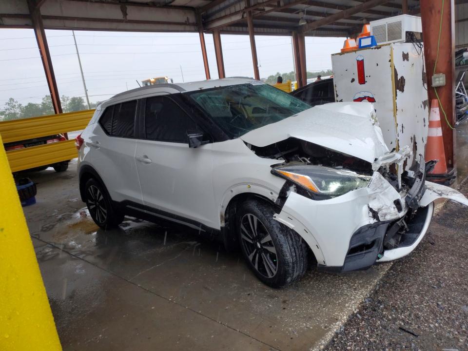 Aukcja sprzedaży 2018 Nissan Kicks, vin: 3N1CP5CU1JL510112, numer aukcji: 65270926